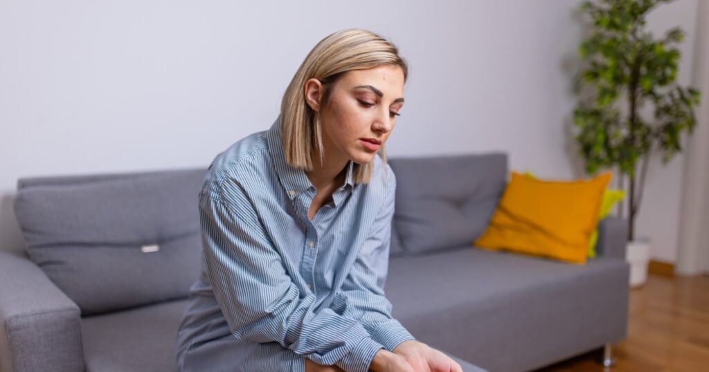i feel nothing — featured image